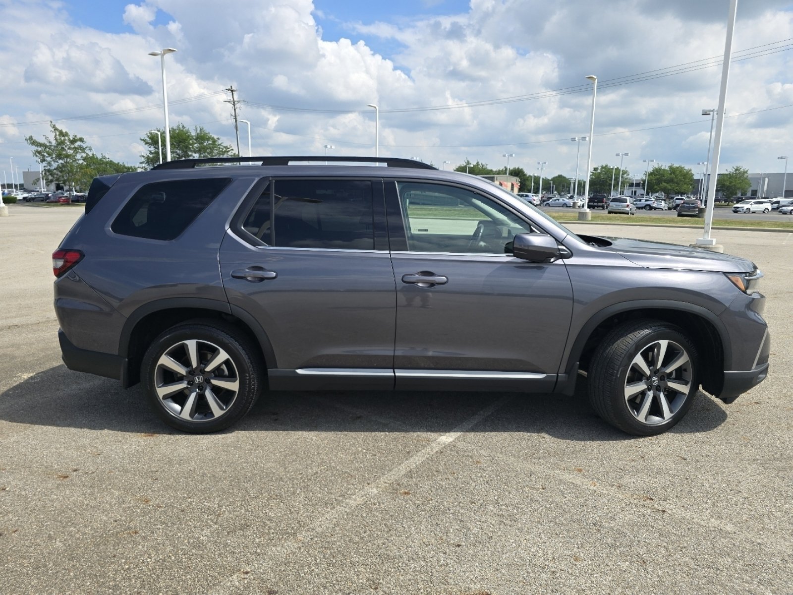 Used 2023 Honda Pilot Elite image 19