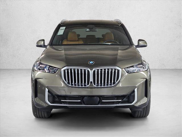 Used 2026 BMW X5 xDrive40i w/ Executive Package AWD/4WD image 2