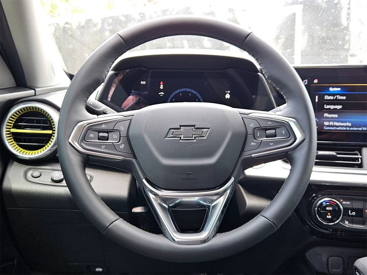 New 2026 Chevrolet Trax LT w/ Driver Confidence Package FWD image 12
