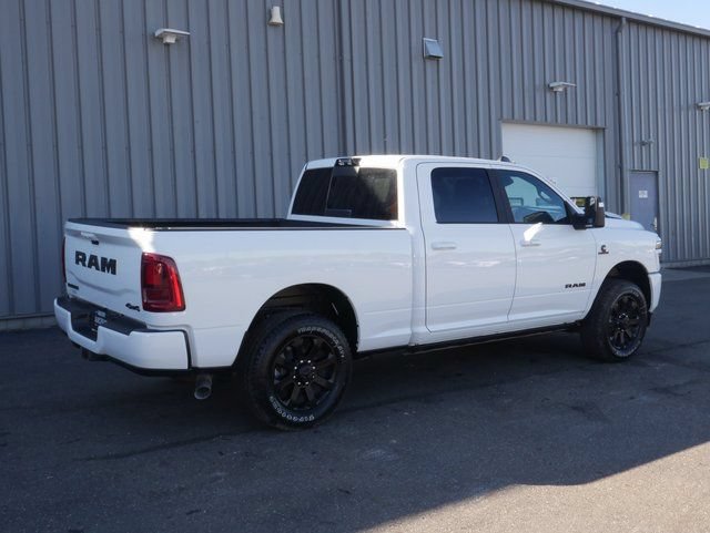 New 2025 RAM 2500 Laramie AWD/4WD image 13