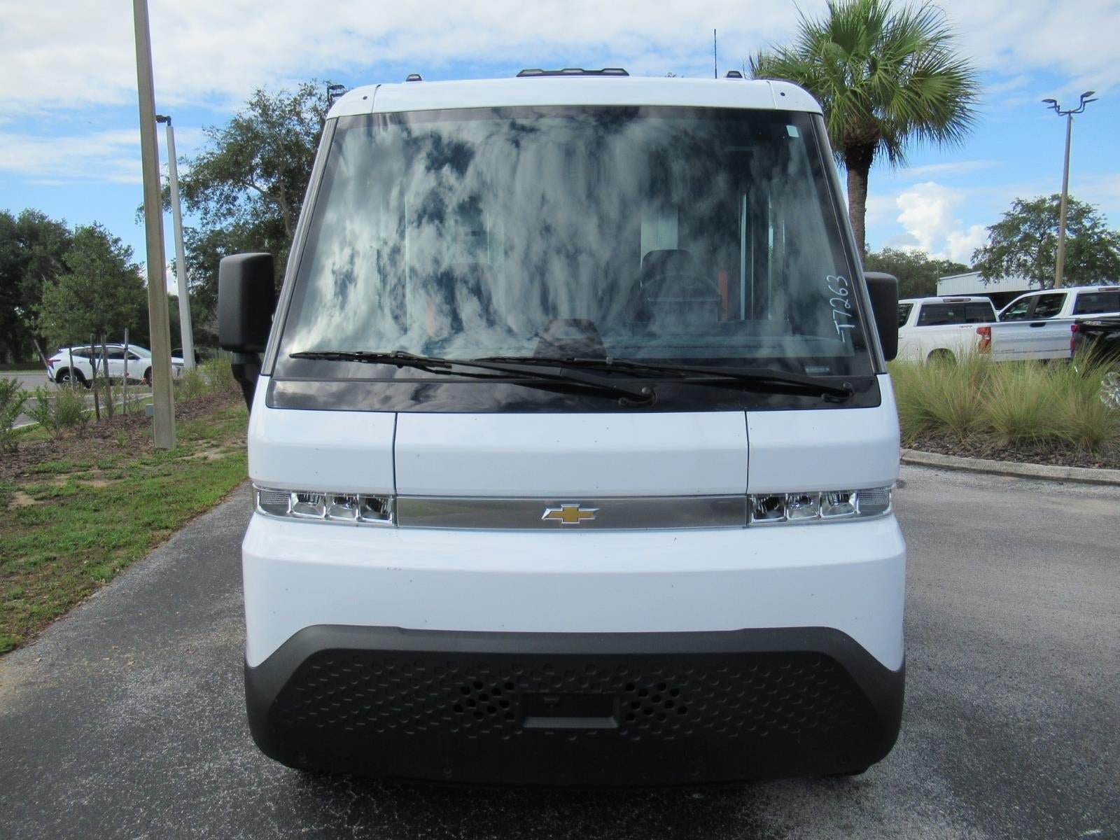 New 2025 Chevrolet Brightdrop 400 FWD image 3
