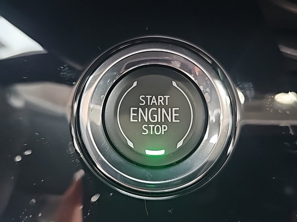 New 2025 Buick Envision Avenir image 24