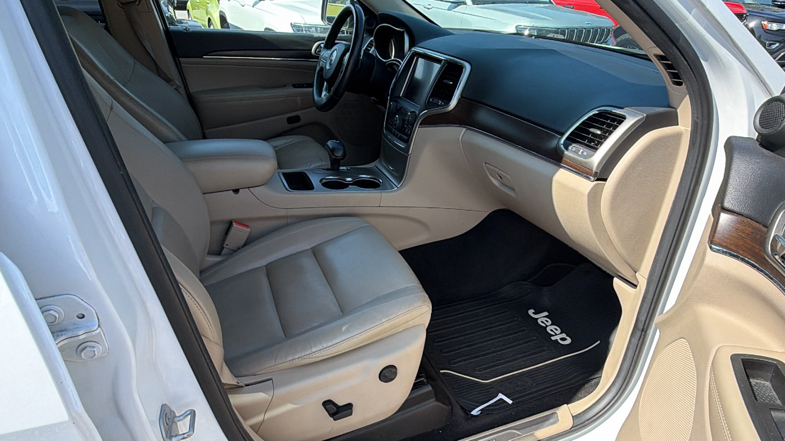 Used 2015 Jeep Grand Cherokee Limited RWD image 20