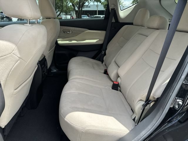 Used 2020 Nissan Murano SV FWD image 23