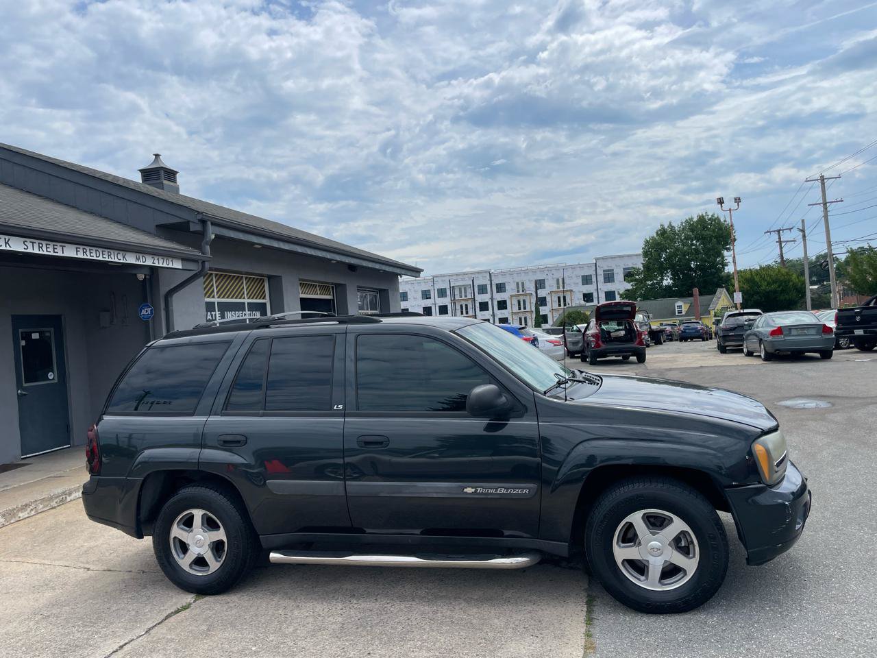 Used 2004 Chevrolet TrailBlazer LS w/ LS Preferred Equipment Group AWD/4WD image 13