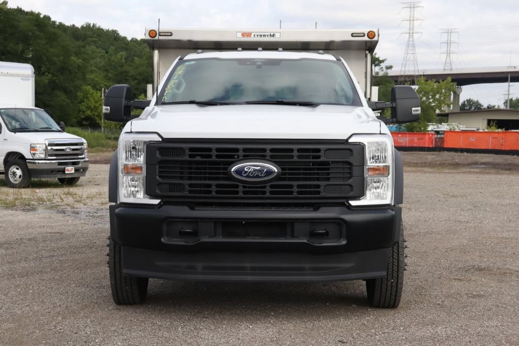 New 2026 Ford F550 4x4 Regular Cab Super Duty image 3