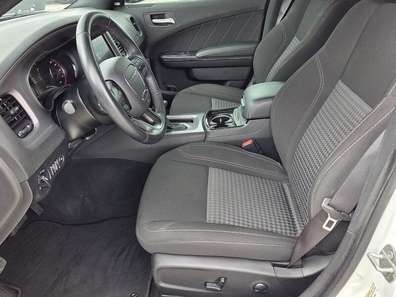 Used 2023 Dodge Charger SXT w/ Blacktop Package RWD image 10