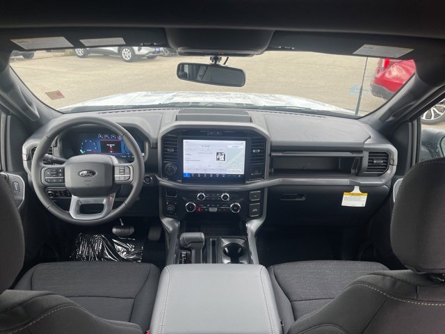 New 2025 Ford F150 XLT w/ Equipment Group 302A MID image 33