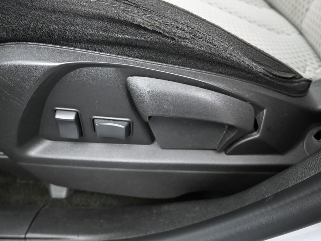 Used 2014 Chevrolet Equinox LS image 13