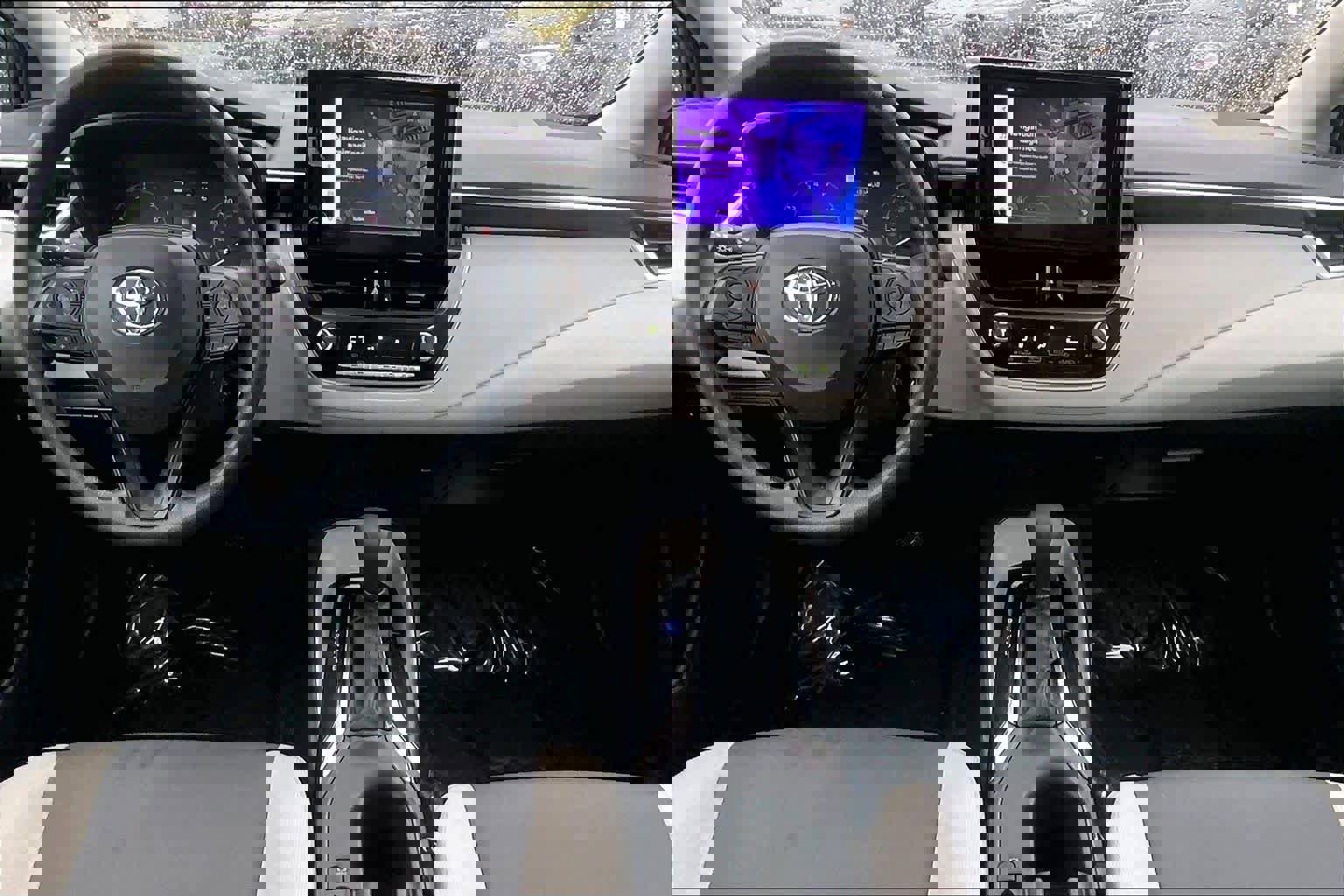 Used 2024 Toyota Corolla LE image 15