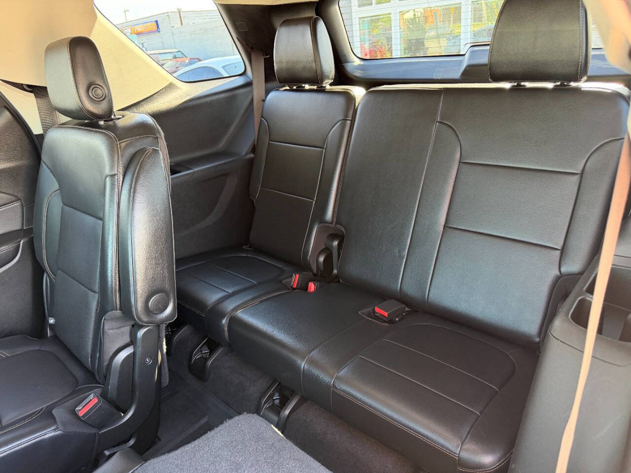 Used 2018 Chevrolet Traverse Premier w/ LPO, Floor Liner Package AWD/4WD image 12