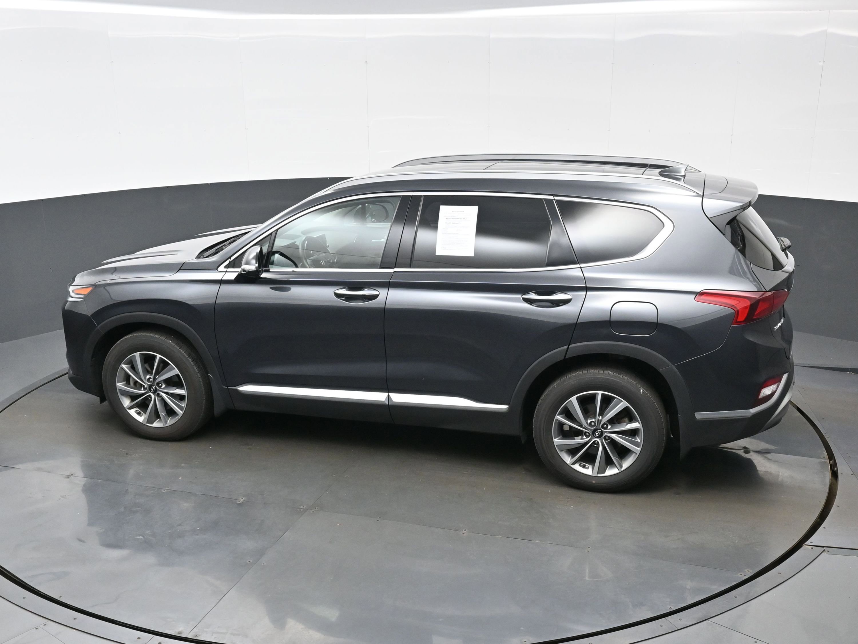 Used 2020 Hyundai Santa Fe SEL w/ Convenience + Premium Package AWD/4WD image 35