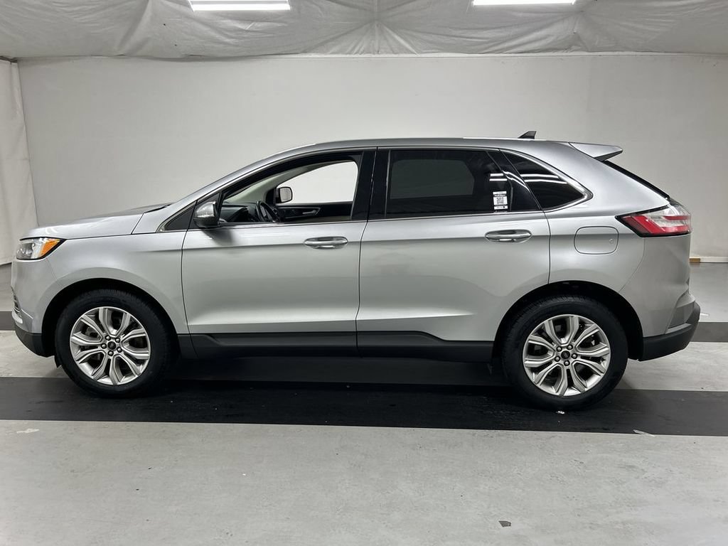 Used 2023 Ford Edge Titanium w/ Cargo Accessory Package AWD/4WD image 6