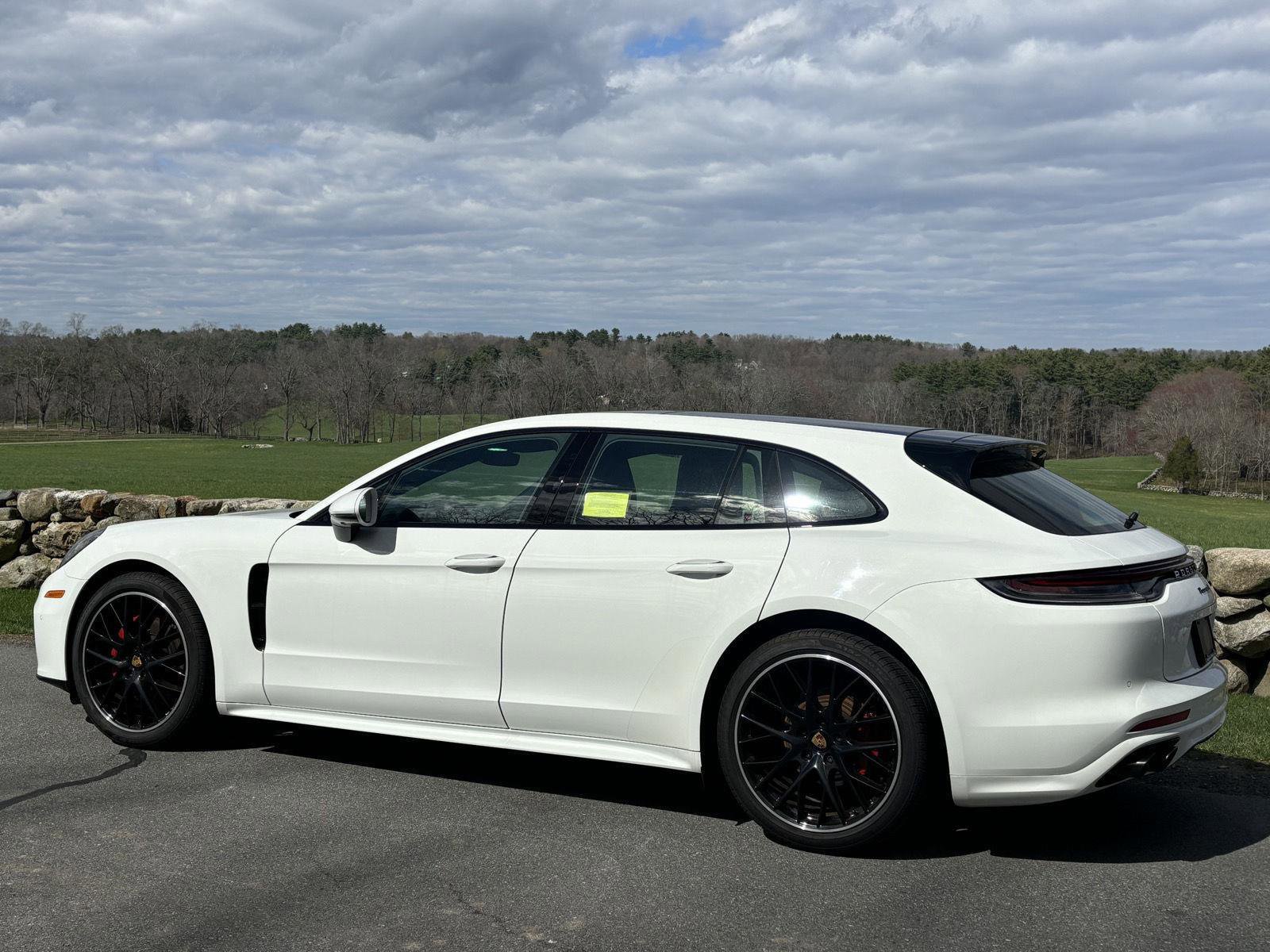 Used 2023 Porsche Panamera 4 AWD/4WD image 37