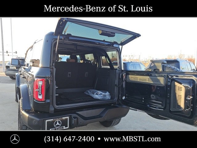 Used 2024 Ford Bronco Outer Banks image 11