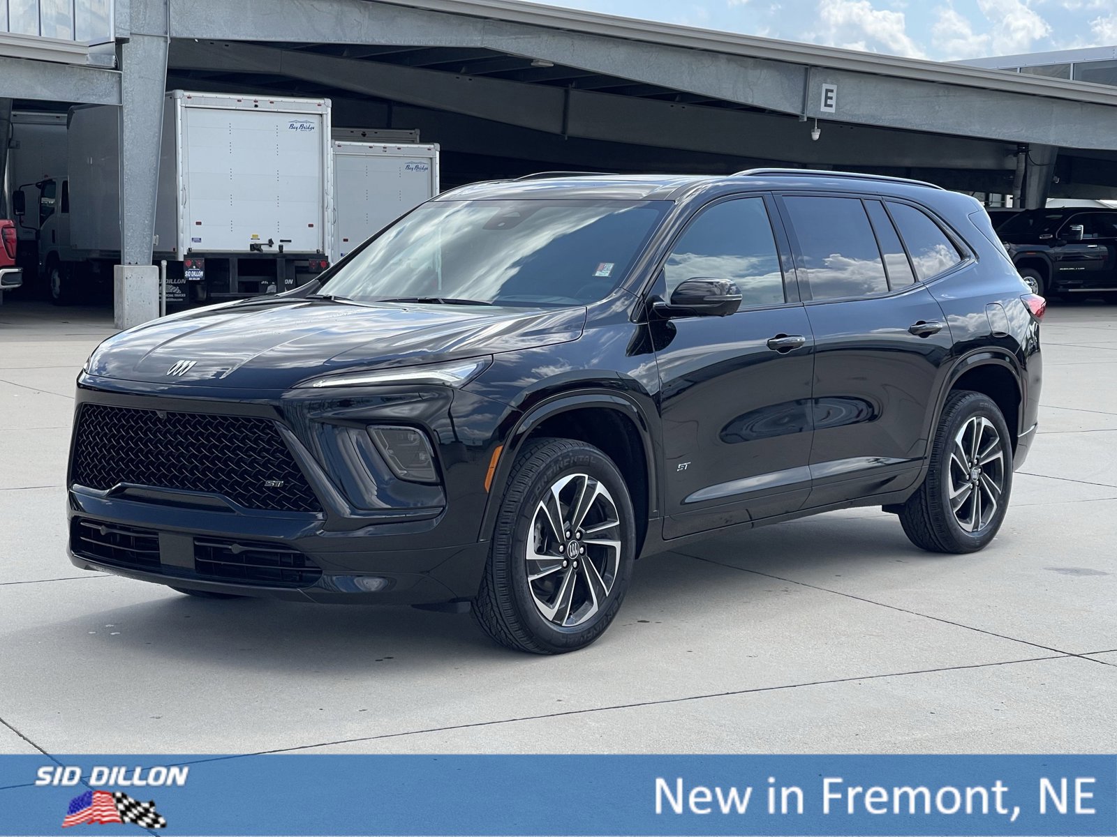 New 2026 Buick Enclave Sport Touring w/ Power Package image 1