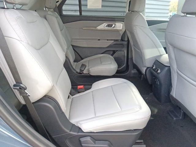 New 2026 Ford Explorer Active w/ Active Comfort Package image 31