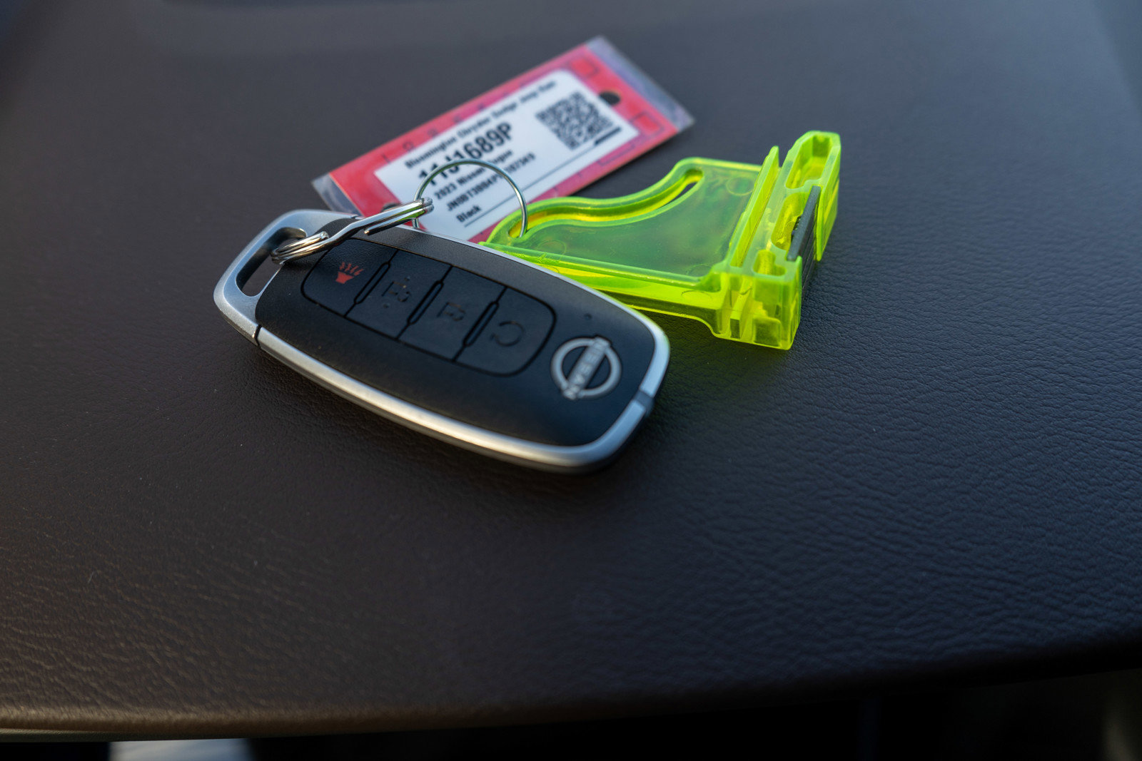 Used 2023 Nissan Rogue SV image 27