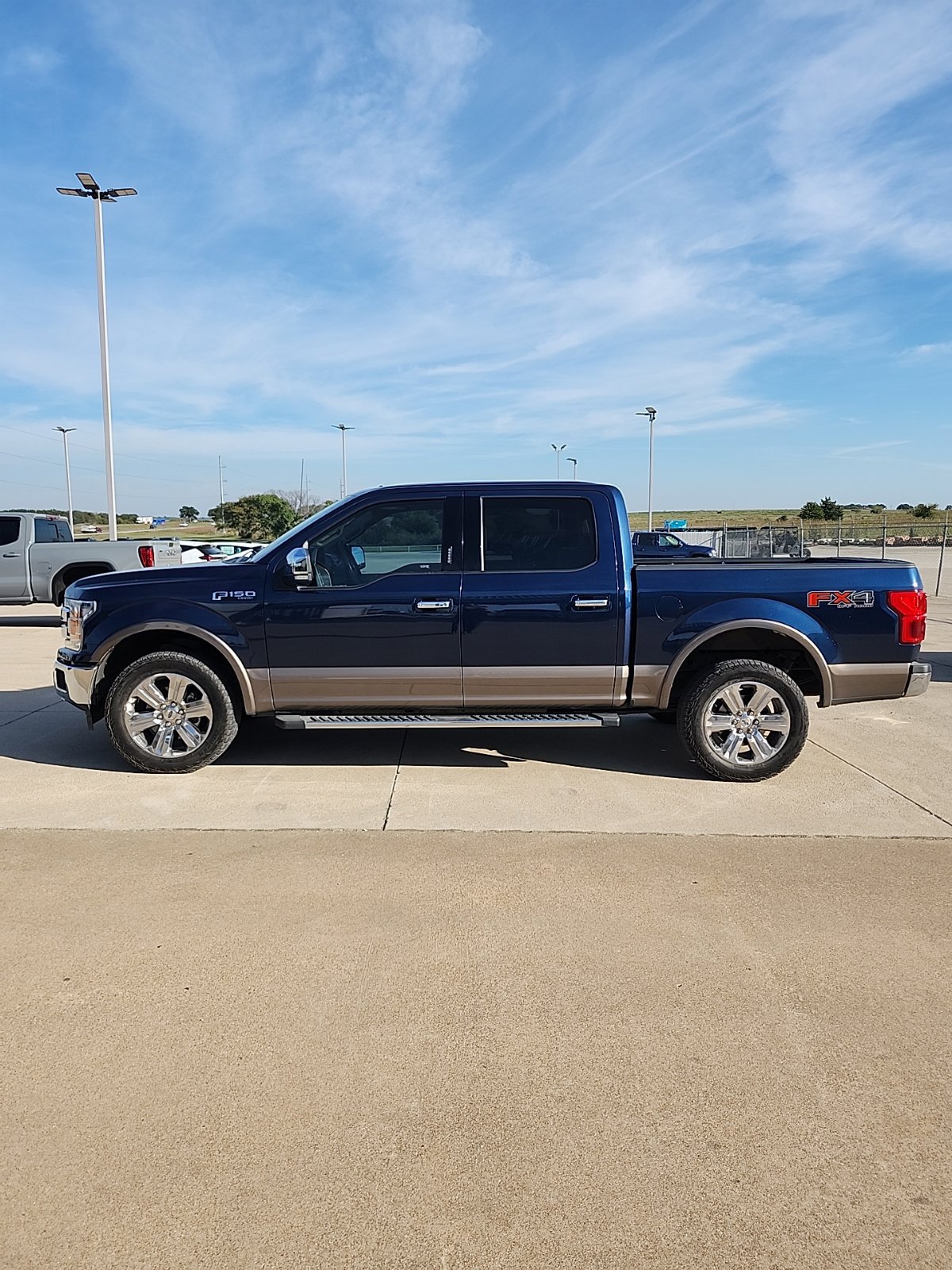 Used 2019 Ford F150 Lariat AWD/4WD image 2