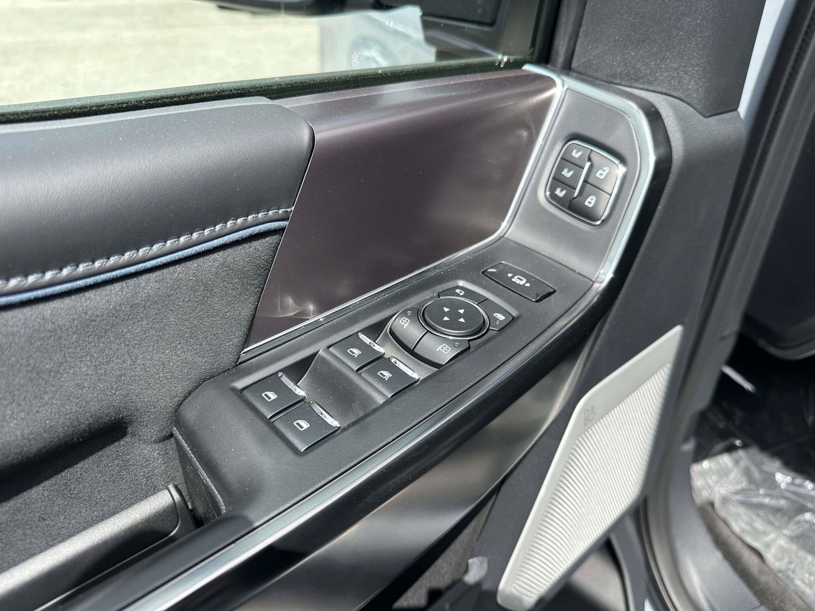 New 2026 Ford F350 Platinum AWD/4WD image 17
