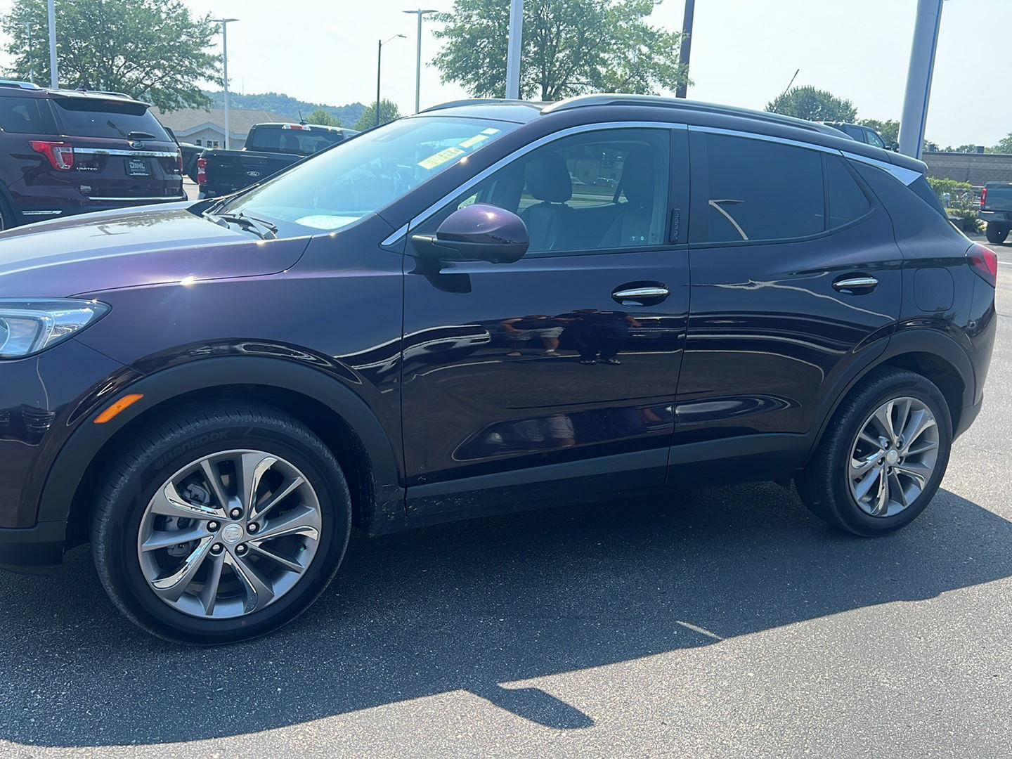Used 2021 Buick Encore GX Select w/ Advanced Technology Package AWD/4WD image 12