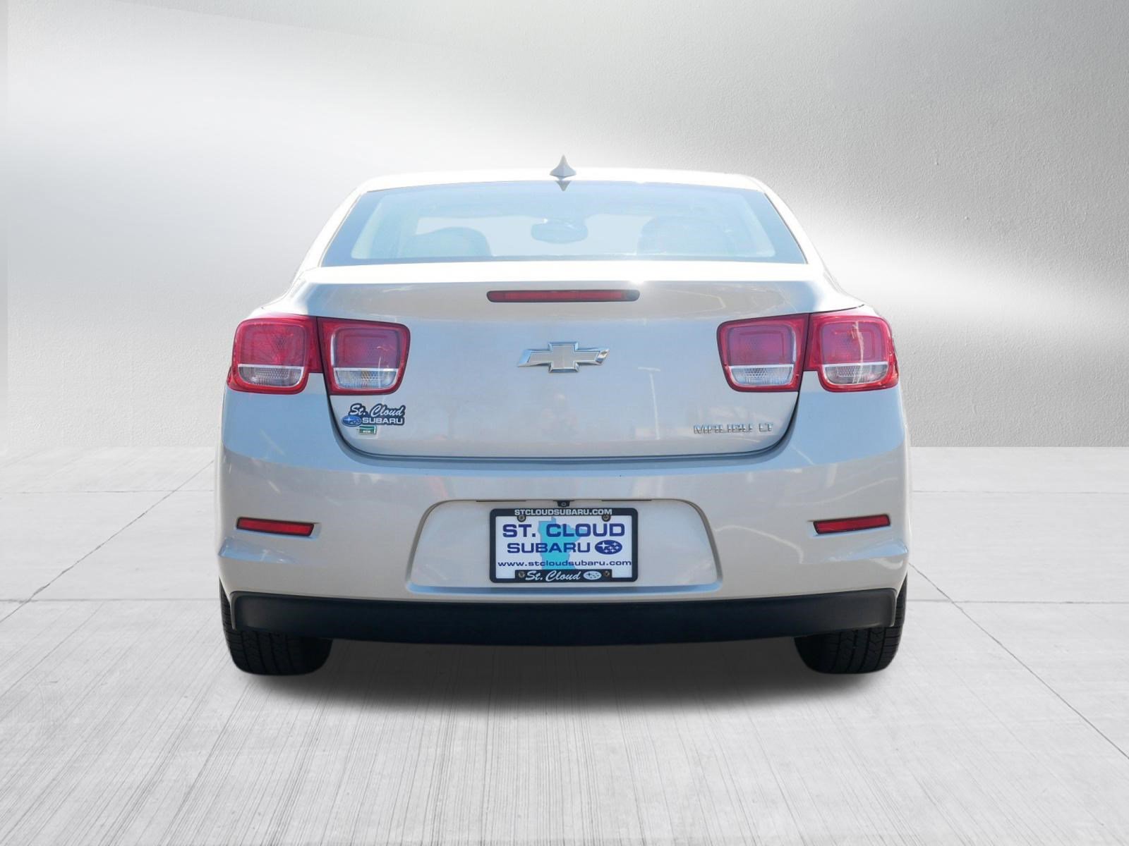 Used 2015 Chevrolet Malibu LT w/ Power Convenience Package FWD image 6