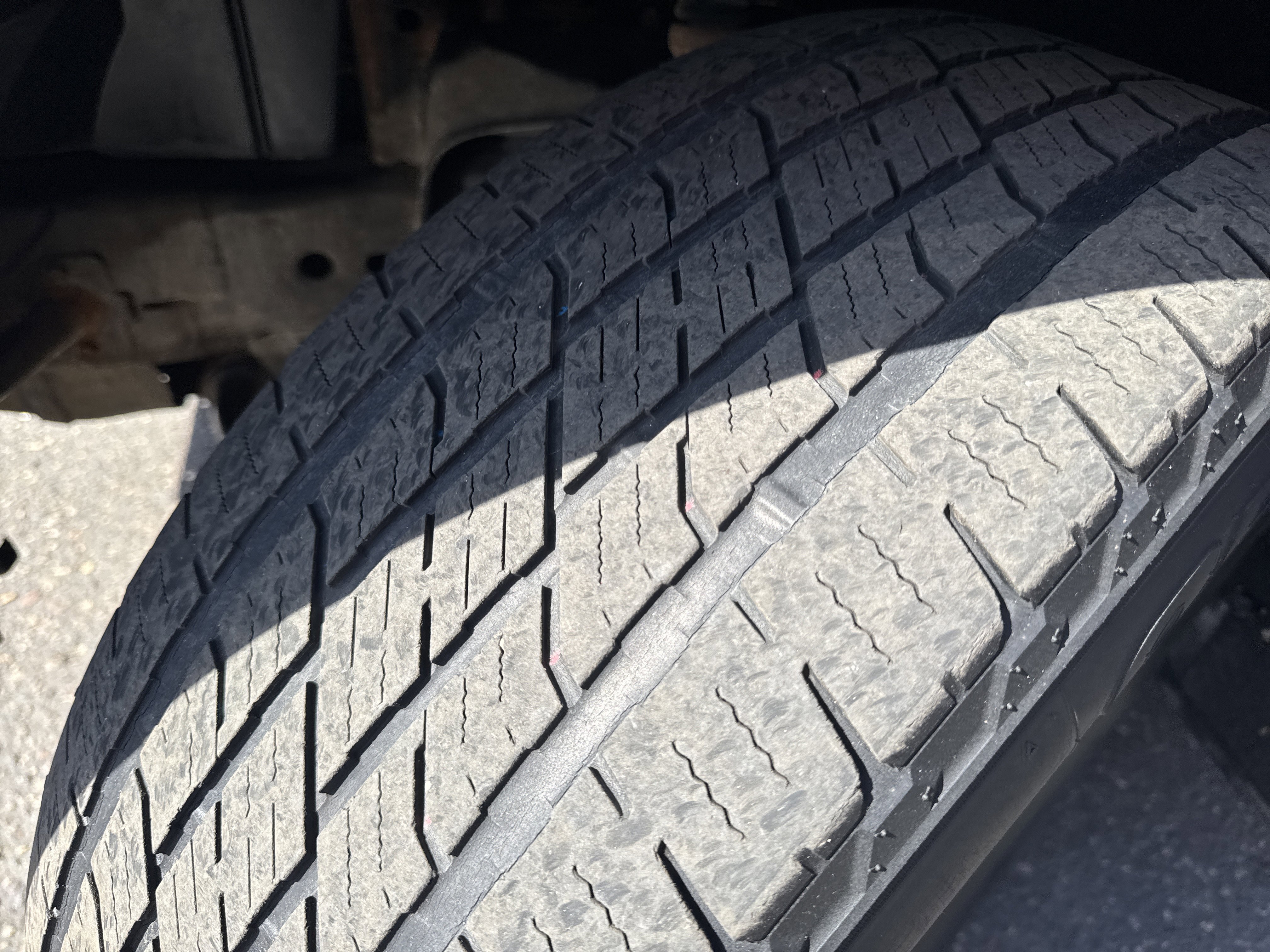 Used 2013 Nissan Armada Platinum image 10