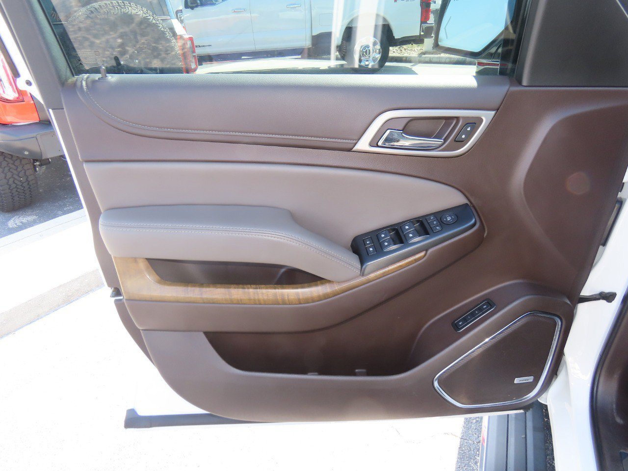 Used 2019 GMC Yukon Denali w/ Denali Ultimate Package AWD/4WD image 25
