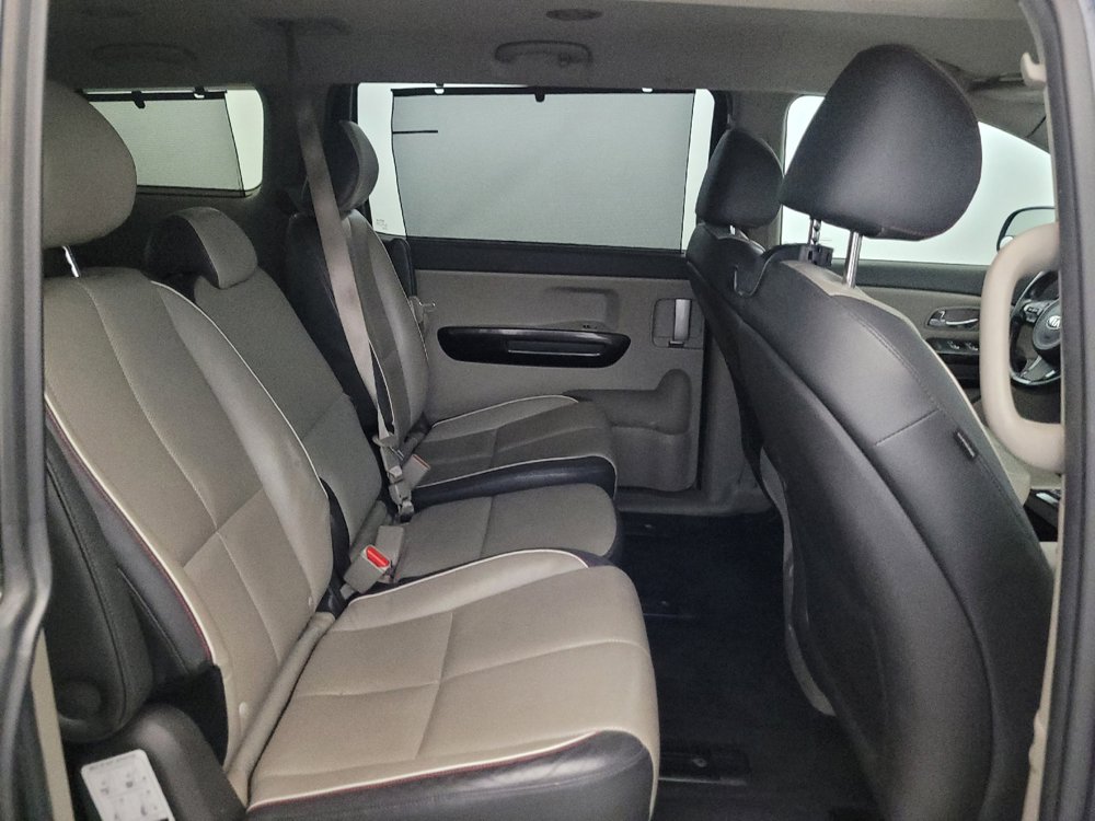 Used 2015 Kia Sedona EX FWD image 19