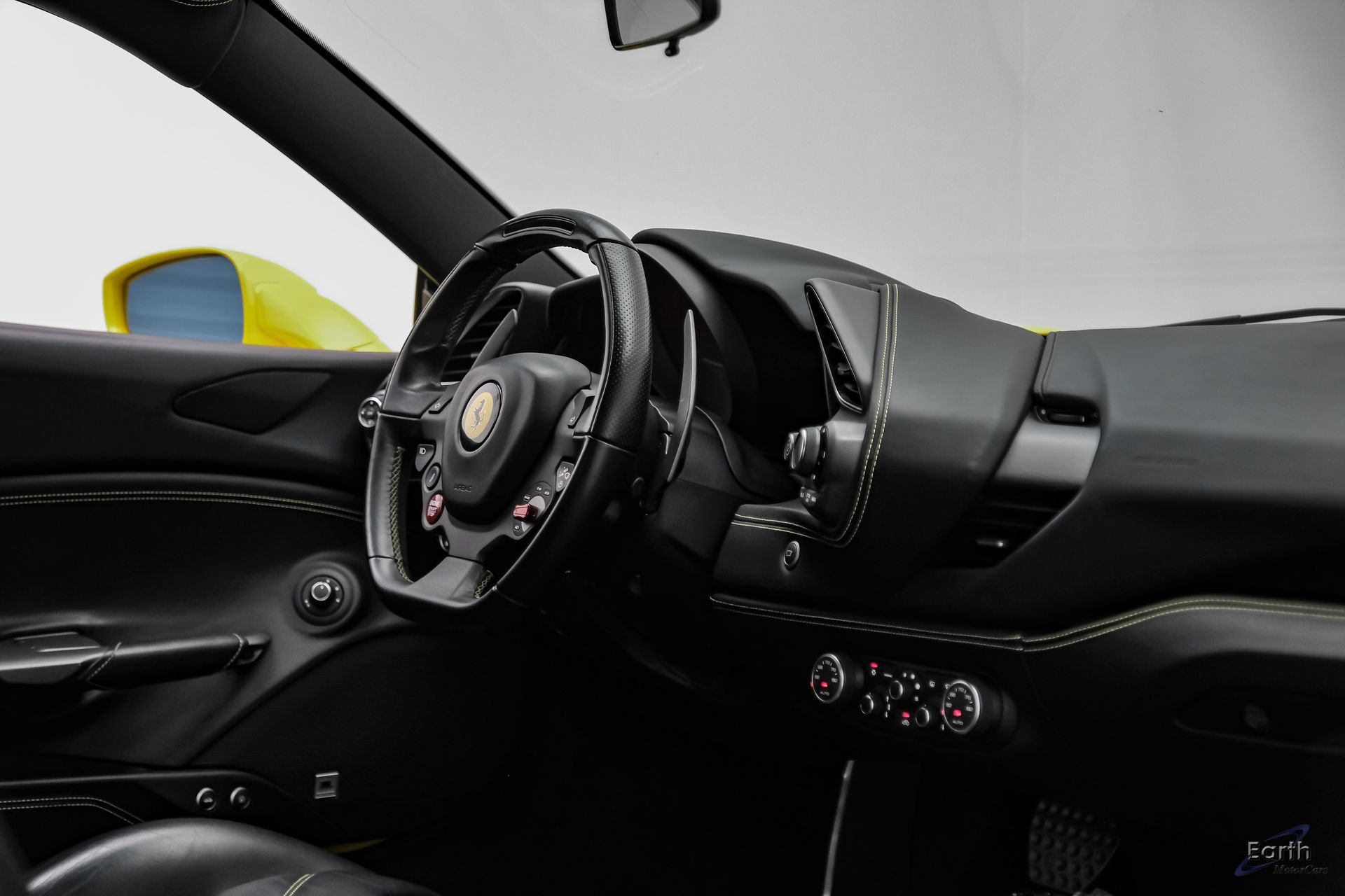 Used 2019 Ferrari 488 GTB RWD image 59
