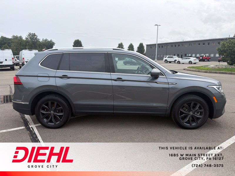 Used 2024 Volkswagen Tiguan SE AWD/4WD image 2