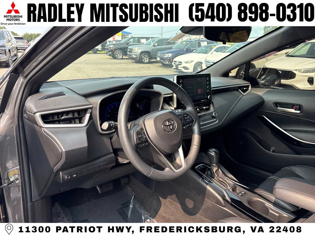 Used 2022 Toyota Corolla XSE FWD image 4