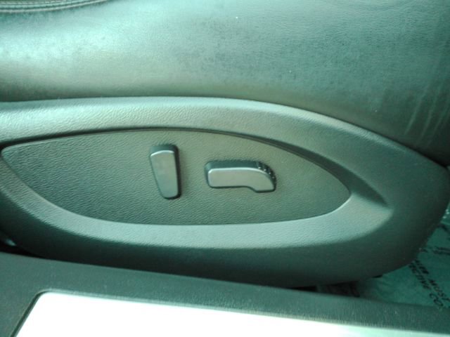 Used 2017 INFINITI QX70 AWD image 20