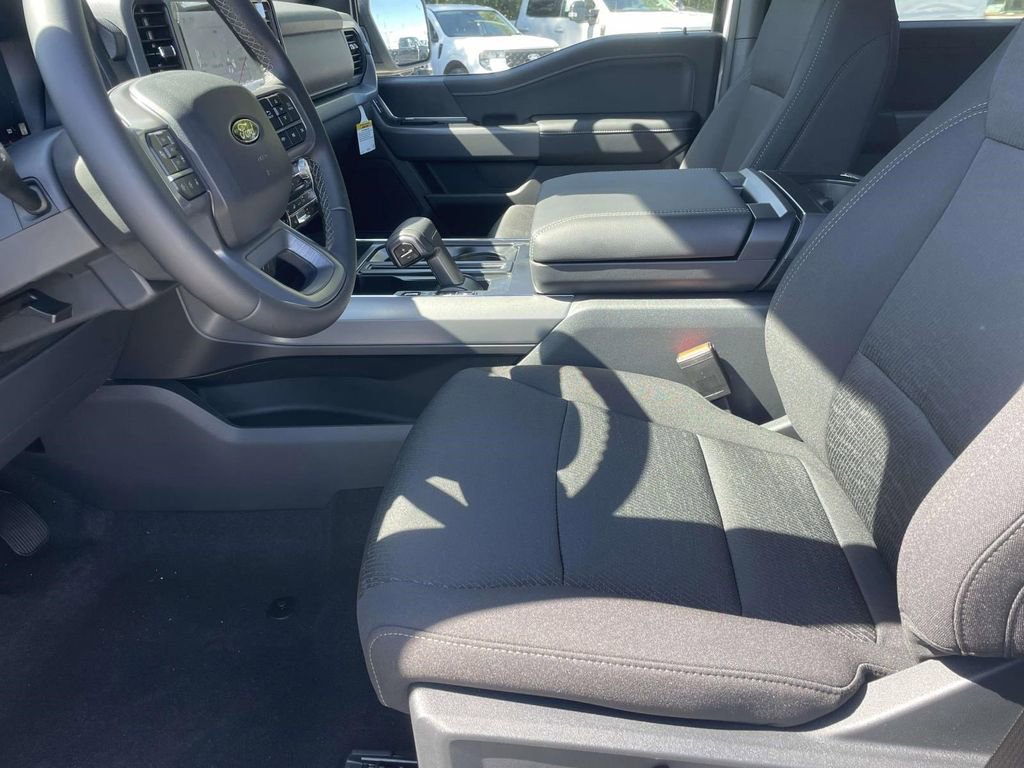 New 2025 Ford F150 XLT w/ Equipment Group 302A MID image 17