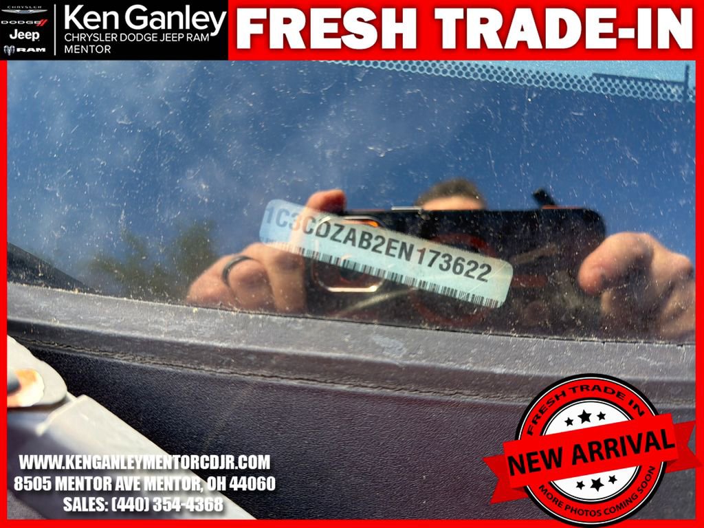 Used 2014 Dodge Avenger SE image 14