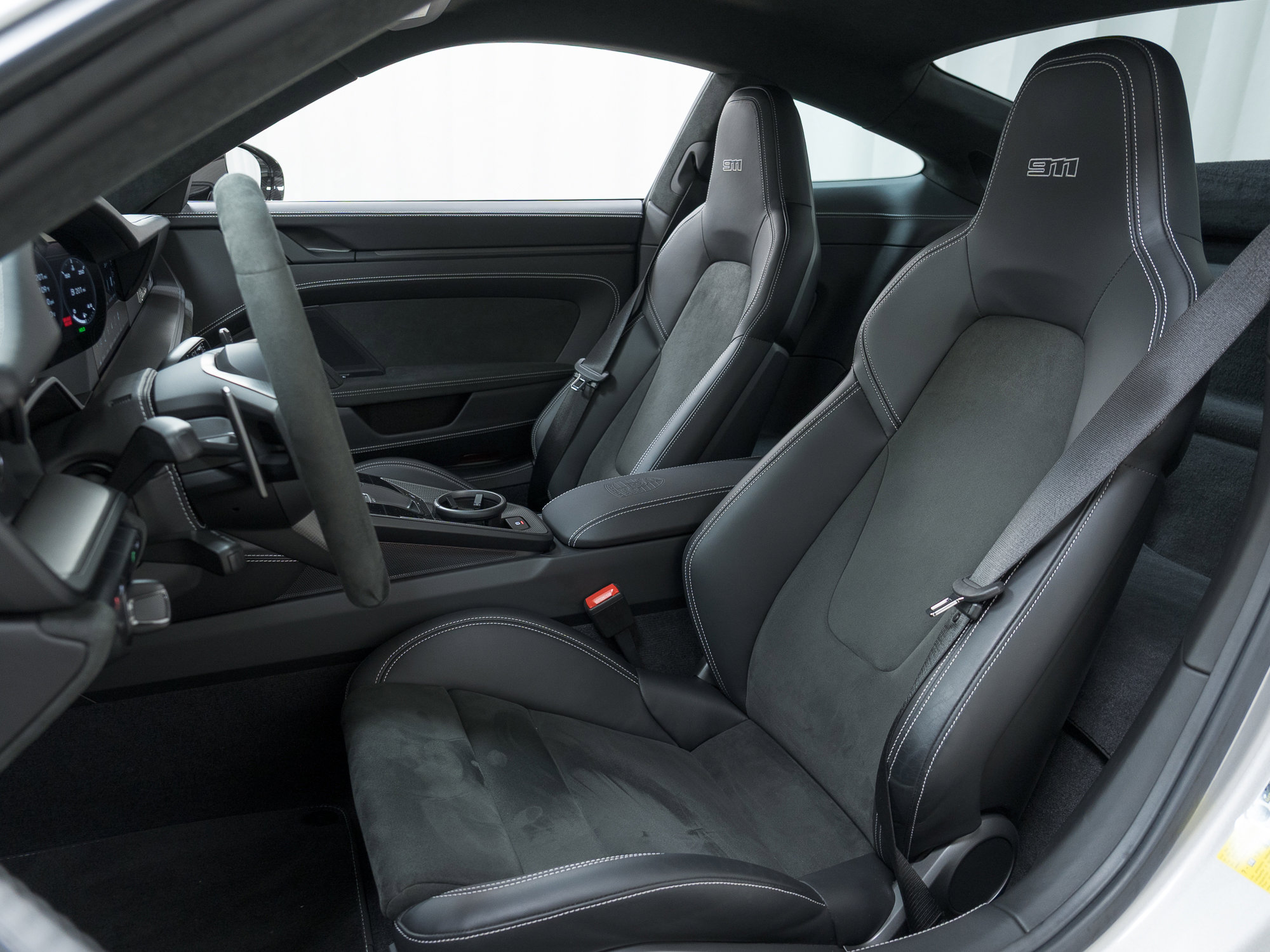 Certified 2024 Porsche 911 Dakar AWD/4WD image 19