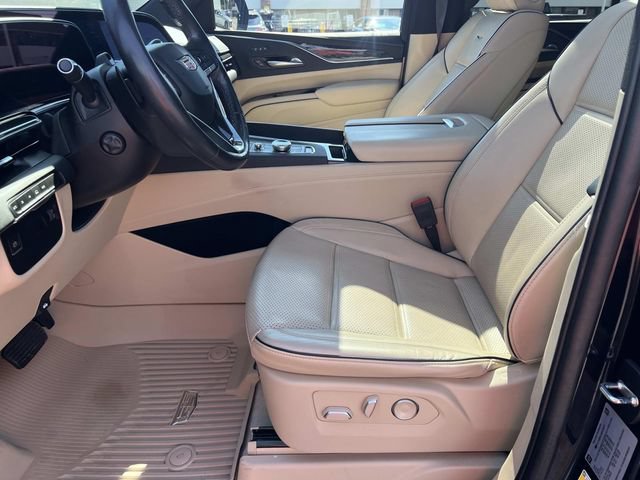 Certified 2024 Cadillac Escalade Premium Luxury w/ LPO, Floor Liner Package AWD/4WD image 17