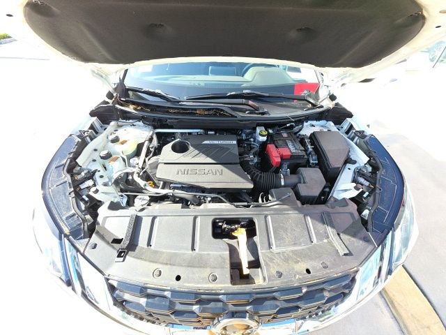 Used 2023 Nissan Rogue SV image 27
