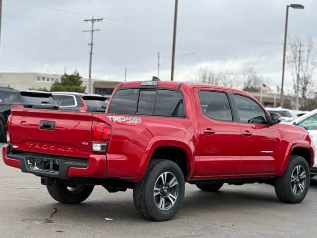 Used 2016 Toyota Tacoma SR image 39