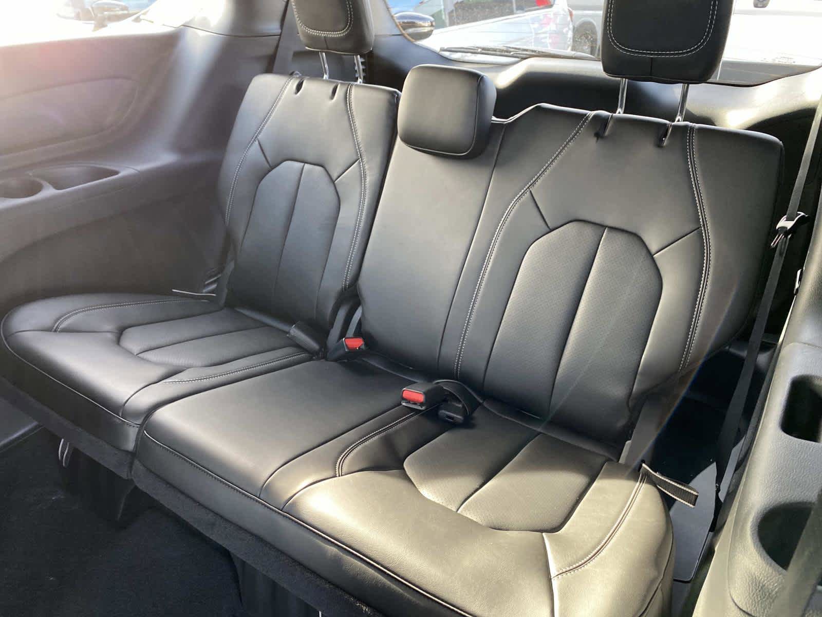 New 2026 Chrysler Voyager LX FWD image 7