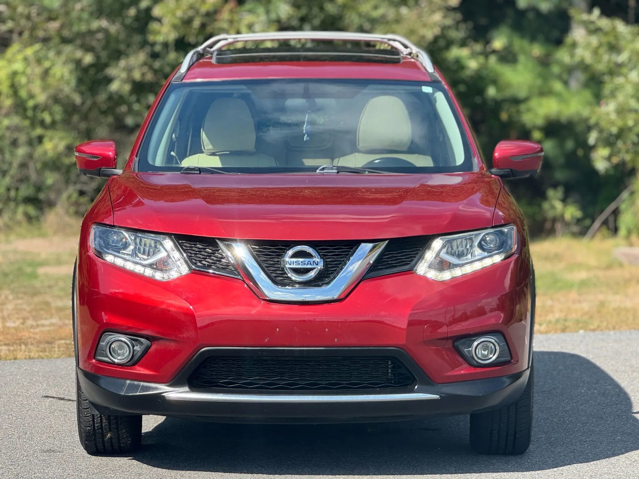 Used 2016 Nissan Rogue SL w/ SL Premium Package image 3