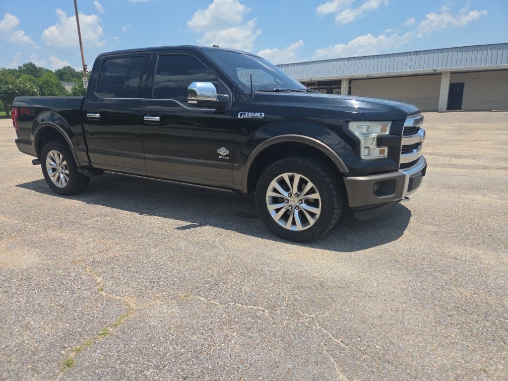 Used 2016 Ford F150 King Ranch w/ Equipment Group 601A Luxury AWD/4WD image 12
