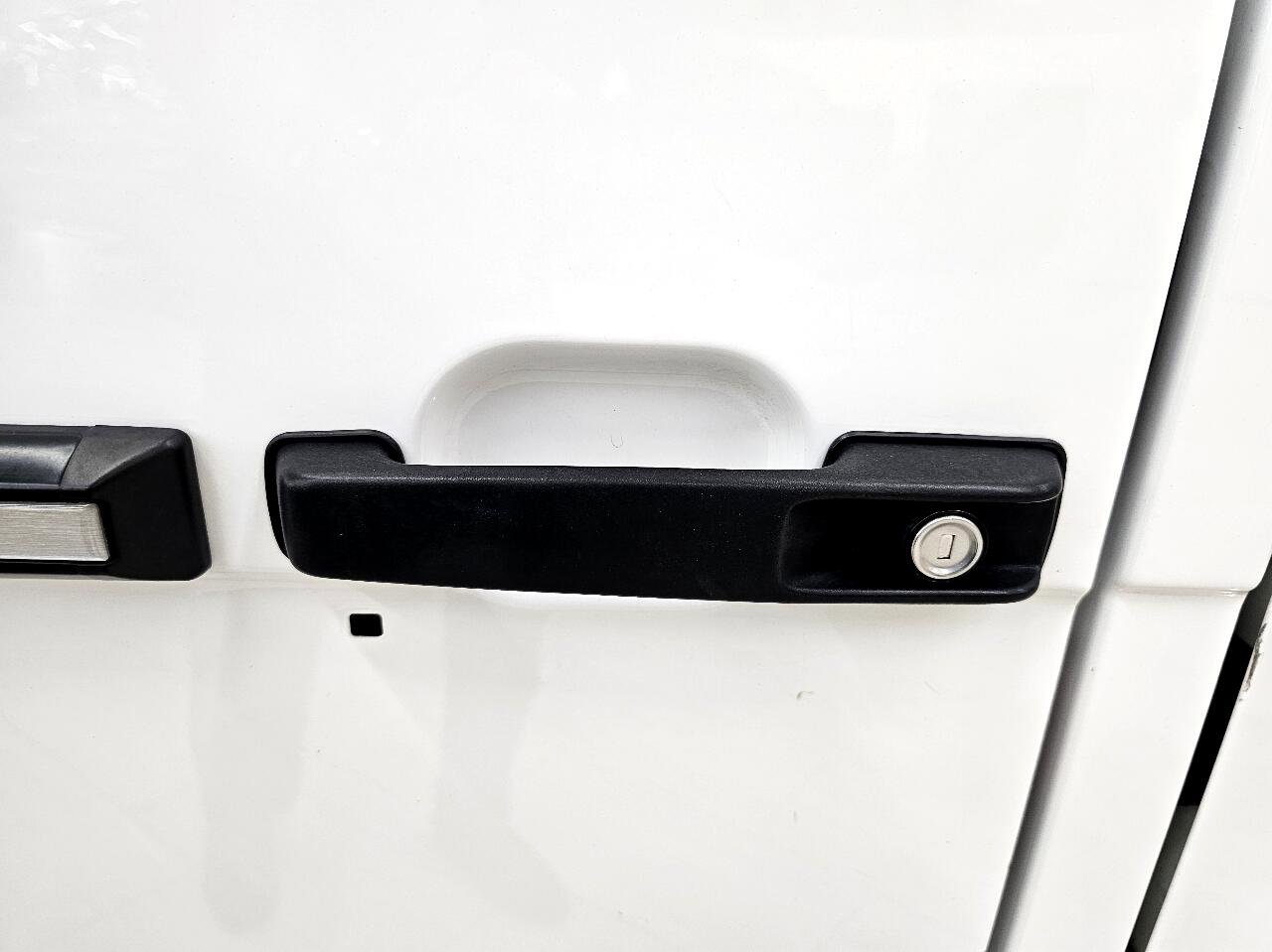 Used 2017 Mercedes-Benz G 63 AMG 4MATIC image 13