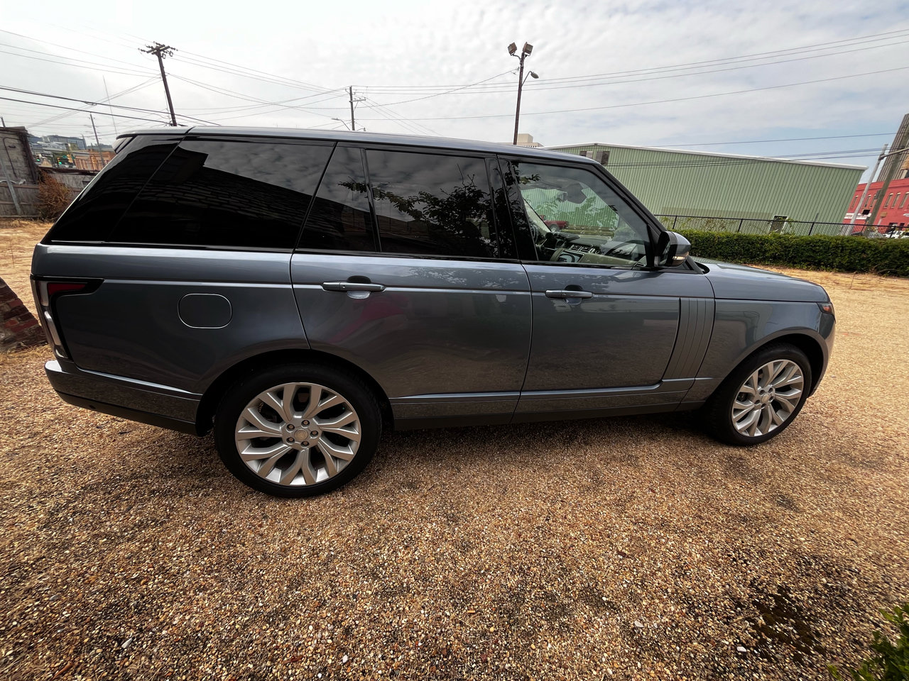 Used 2019 Land Rover Range Rover HSE image 10