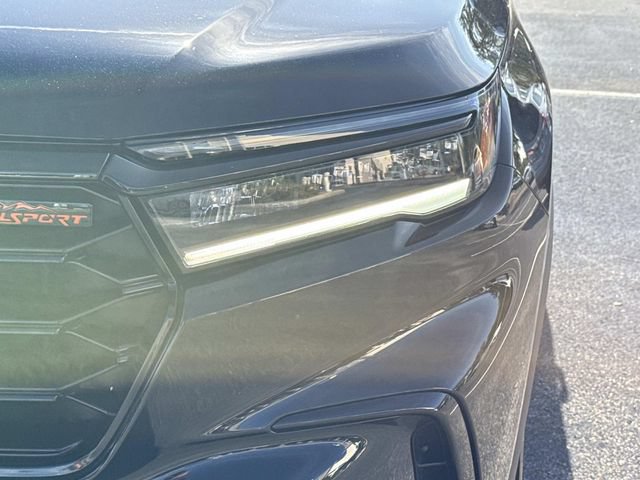 Certified 2025 Honda Pilot TrailSport image 10