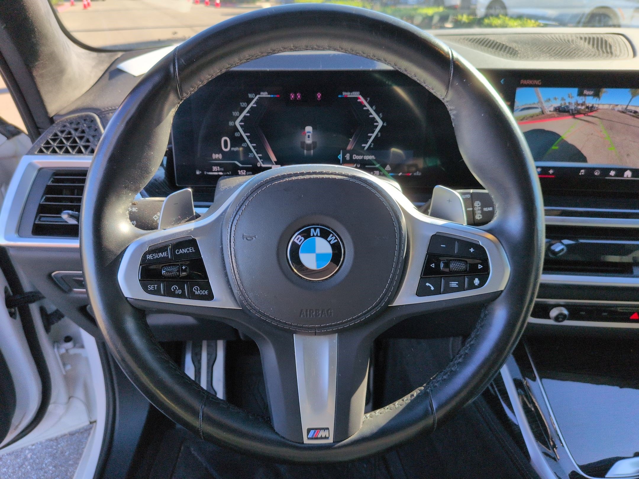 Certified 2024 BMW X7 xDrive40i w/ M Sport Package image 17