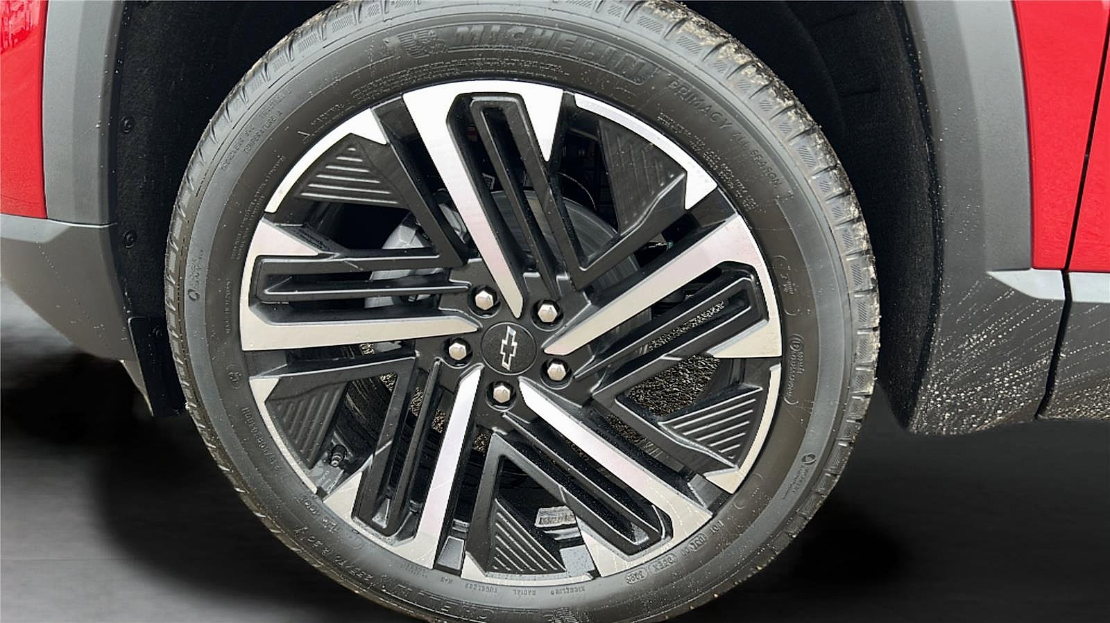 New 2026 Chevrolet Equinox RS w/ Convenience Package III FWD image 23