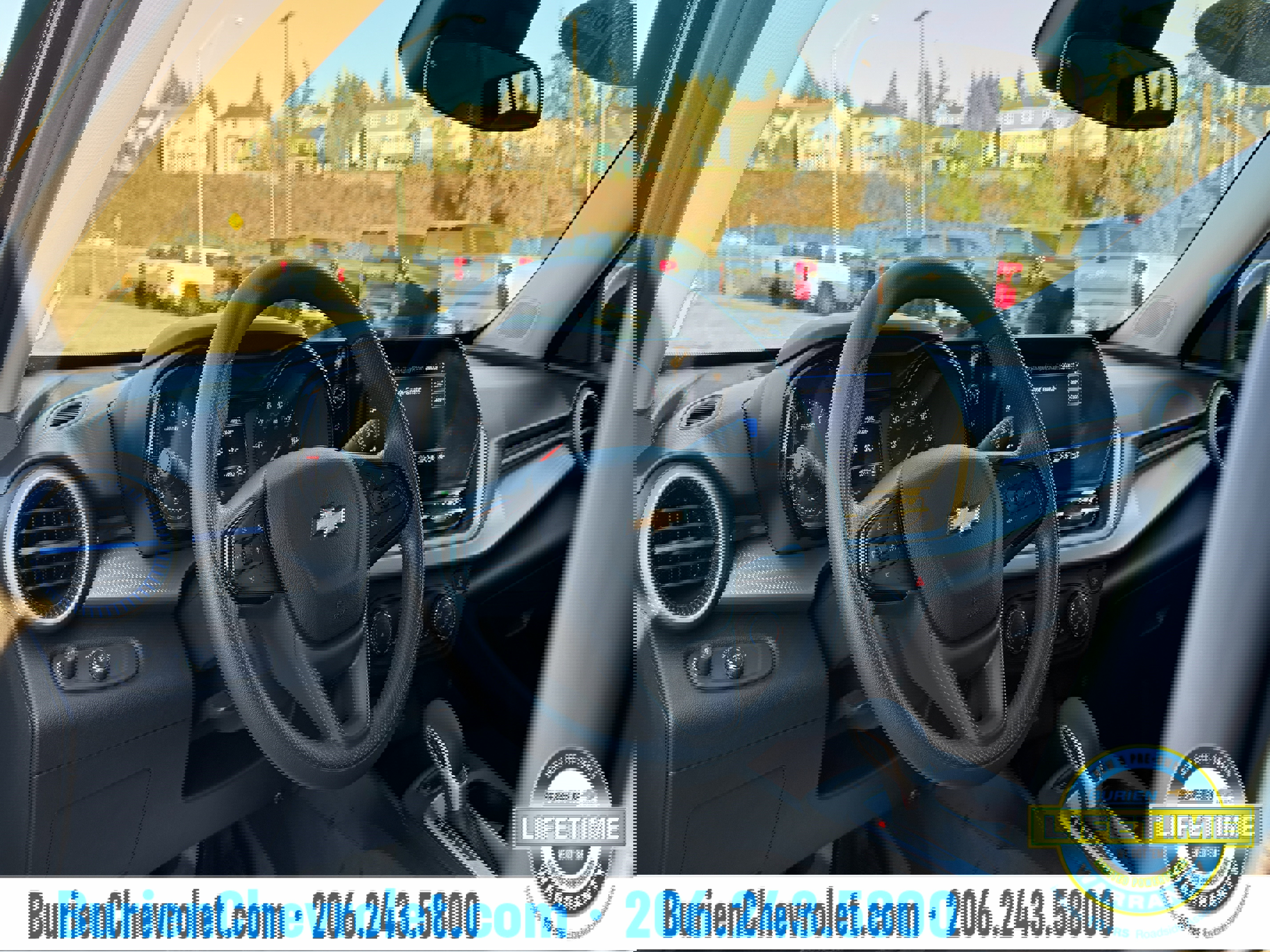 Used 2025 Chevrolet Trax LS w/ LS Convenience Package image 12