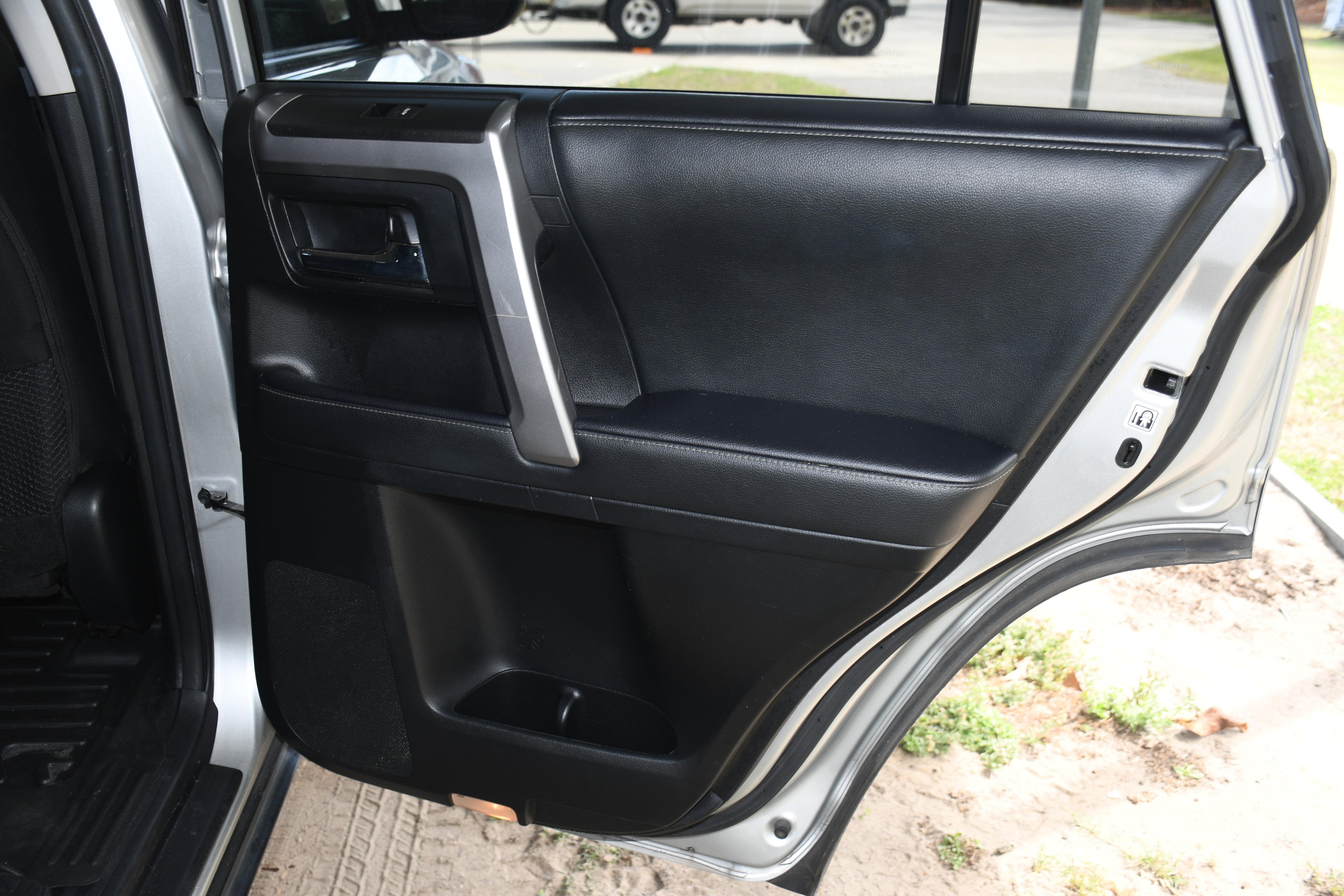 Used 2021 Toyota 4Runner SR5 image 18