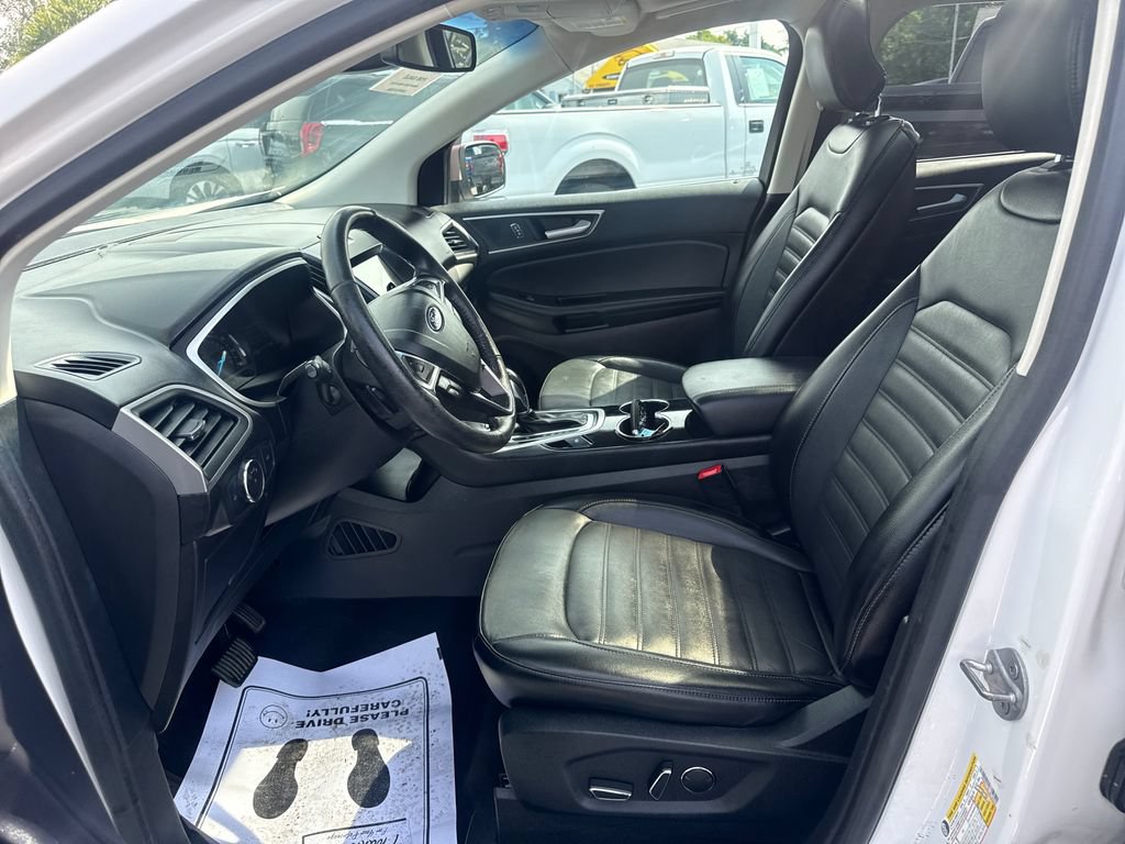 Used 2018 Ford Edge SEL w/ Equipment Group 201A AWD/4WD image 27